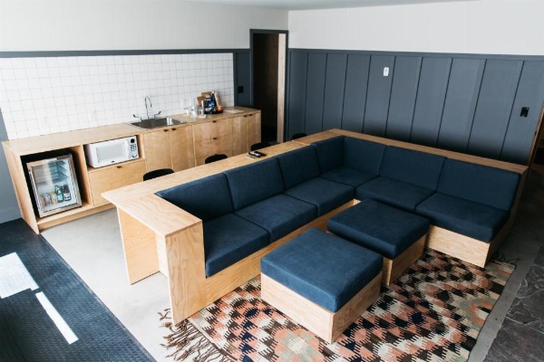 The Coachman Hotel image 25